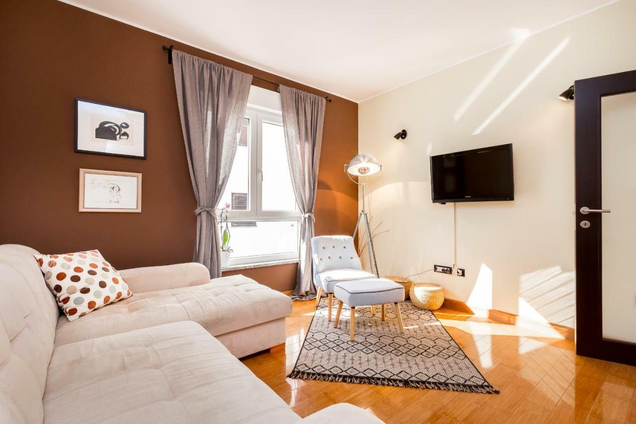 City Stylish Apartment Pula Dış mekan fotoğraf