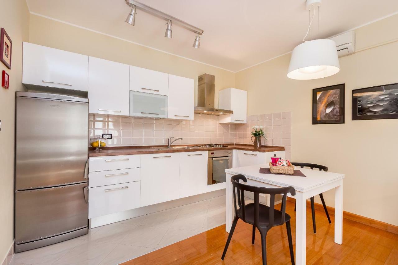 City Stylish Apartment Pula Dış mekan fotoğraf